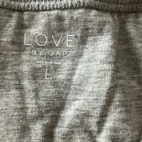 Gap Factory Ribbed Racerback Support Tank - Picture 4 of 5